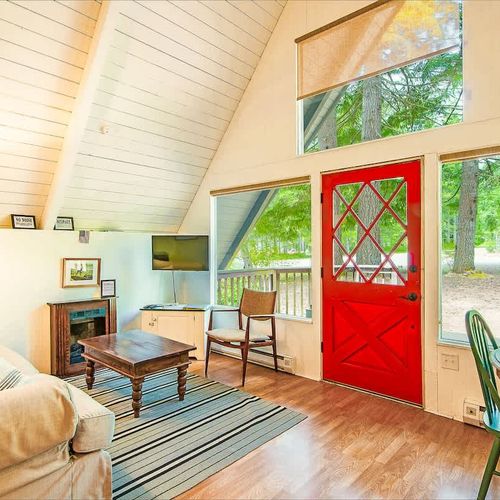 3b8a3410 25cf 4a GVLNy homerunner