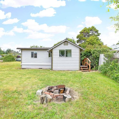 41bfef5e 0a21 4d LXG4Q homerunner