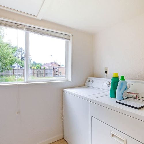 a7d06518 623e 42 RG8cd homerunner