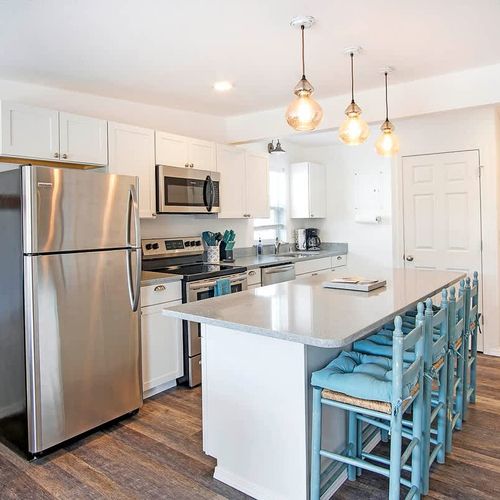 595902aa 0f8e 40 bFlNd homerunner