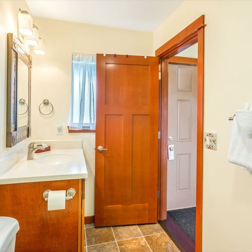 05ece1fb 2065 4f wqnl homerunner