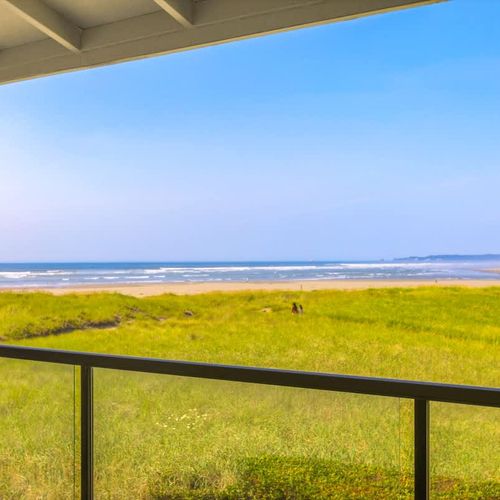 1a541898 63d7 4d mM69R homerunner