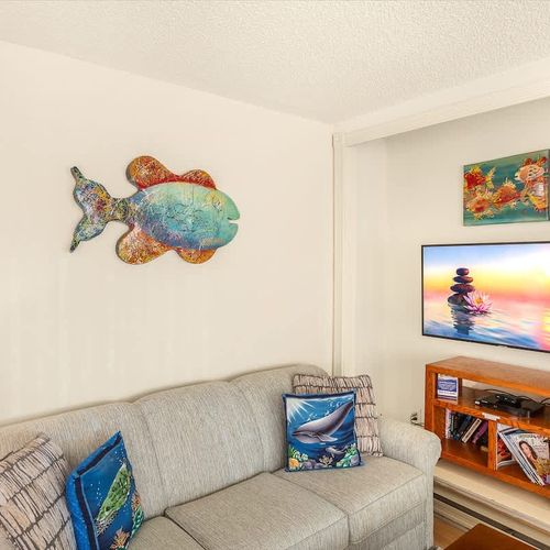 cbd6f4a7 cd24 49 DhLLp homerunner