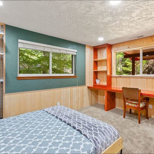 3dc81bb7 67da 4a E1fo homerunner