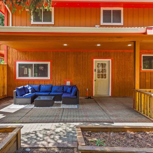 6016fcc0 9538 45 GK0xq homerunner