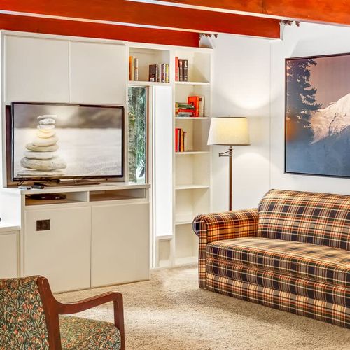 689a80c8 d266 4a zS5gS homerunner