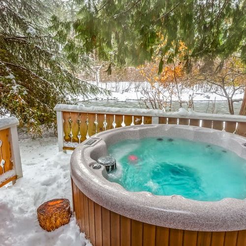 cabf7b1d 5453 43 Uo728 homerunner