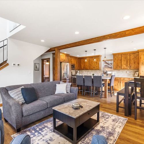 40bd5e90 b22e 44 n88Aj homerunner