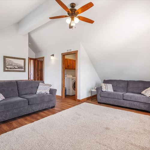 489f9e51 4d17 47 I08 R homerunner