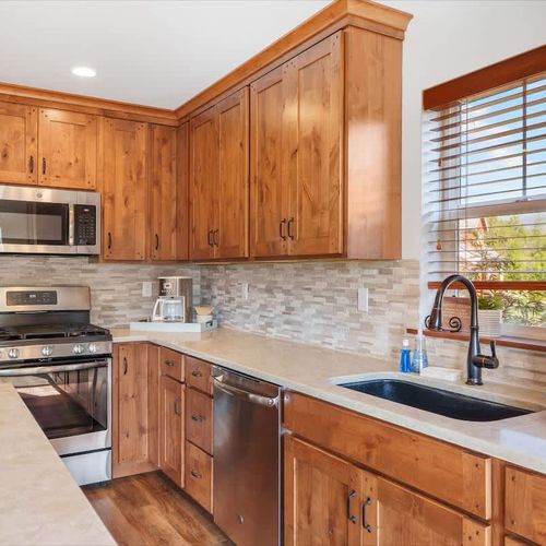 ea90e66f d9c2 4b 7tVrk homerunner