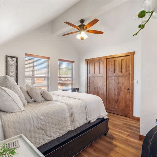 f226dbbc e5a0 4e pIUQe homerunner