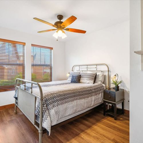 ffd46c0b 4b7a 45 a9T9U homerunner