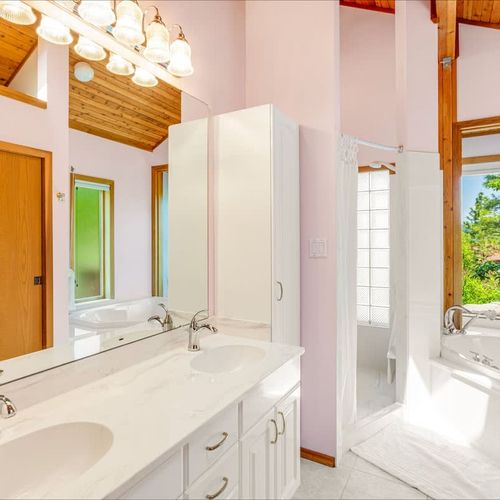 7e95bc17 4f15 47 4O3Va homerunner