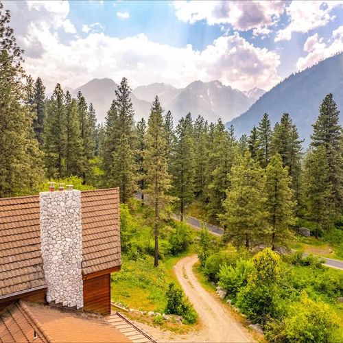 aa8bf430 0eaa 4c lElGR homerunner