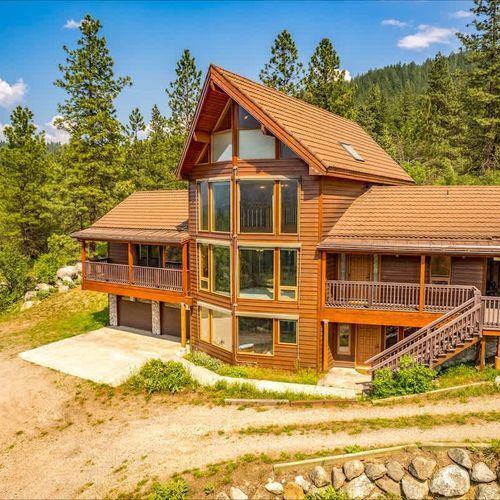 e25b93c5 3d7b 42 jnUrh homerunner