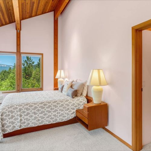 f9cae965 0442 4b VzG0g homerunner