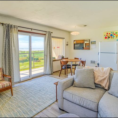 96d0acdc 9036 4b gCaqJ homerunner