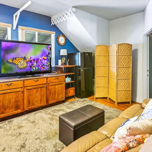 55eb7be3 453b 4d NlvF8 homerunner