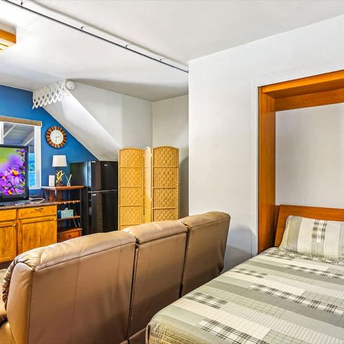 dc3688b2 557d 4f ut6Dp homerunner