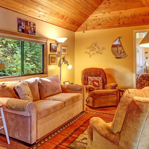 4b6f7d7a 03f0 48 4YIJb homerunner