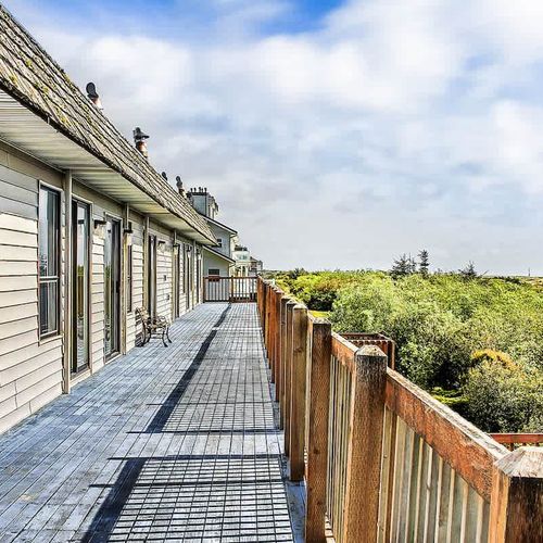 cd693b3c 56d1 4b vDdF4 homerunner