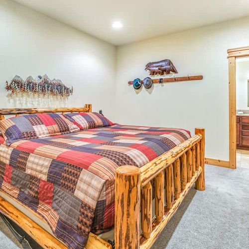 28271cd4 de27 44 jnkmL homerunner