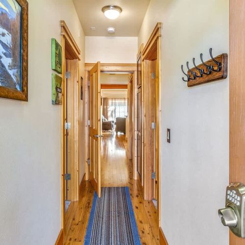 52a5dc72 ef18 46 7yLQ8 homerunner