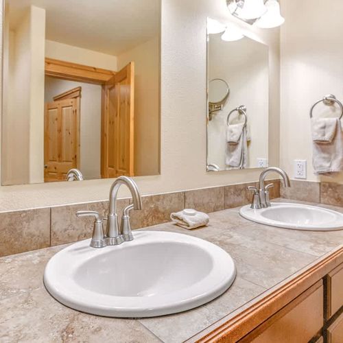 a3143d72 0c48 46 S7r3 homerunner