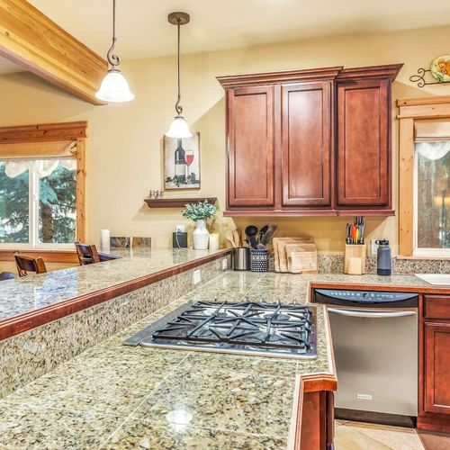 c973008a 4be6 4f lCLVF homerunner