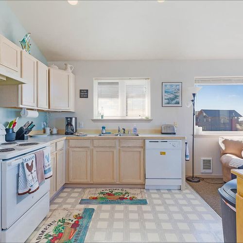 5f83327d 5d61 49 6UlcR homerunner