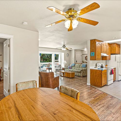 6796df02 f8fb 4f vzosO homerunner