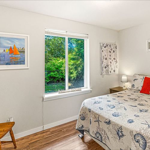 97654f83 271a 40 8MbkH homerunner