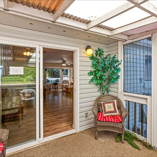 bba6d575 410f 41 n8Co9 homerunner