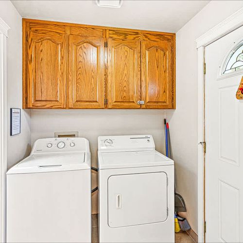 f048f5c1 812f 4b bqana homerunner