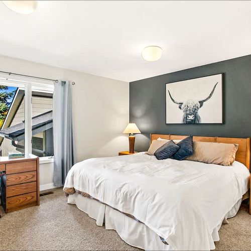 2f012d12 c7b5 4c H4g6e homerunner