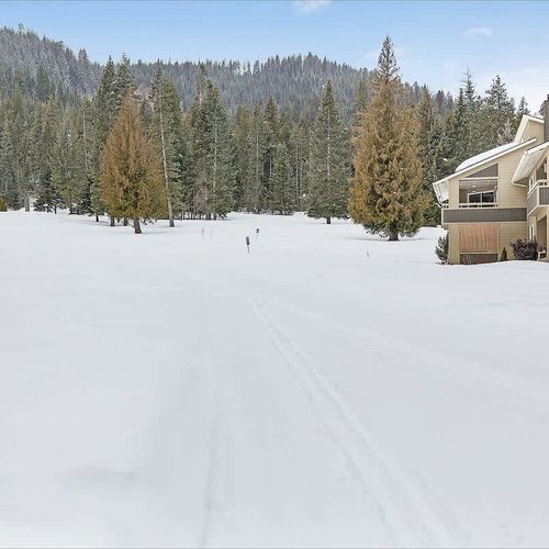 ac4618c4 93e1 46 Xg3RV homerunner