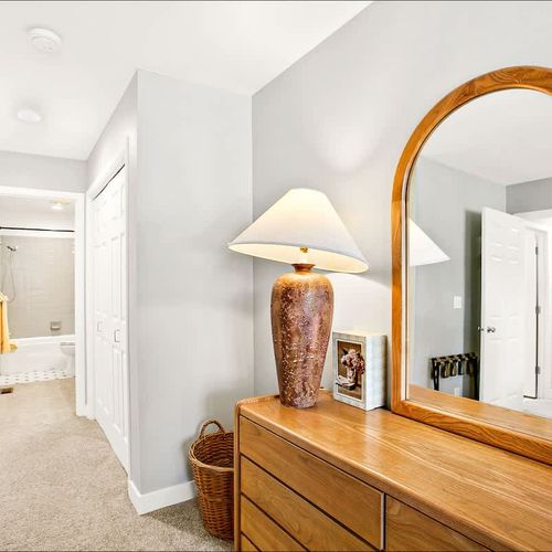 b524ba8a 9550 41 ezQv4 homerunner