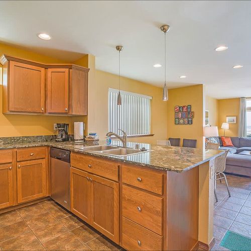 3259d366 85d8 4f Vf6RN homerunner