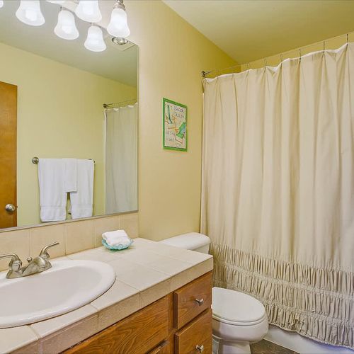 e6cb9f46 1b3e 4c E m homerunner