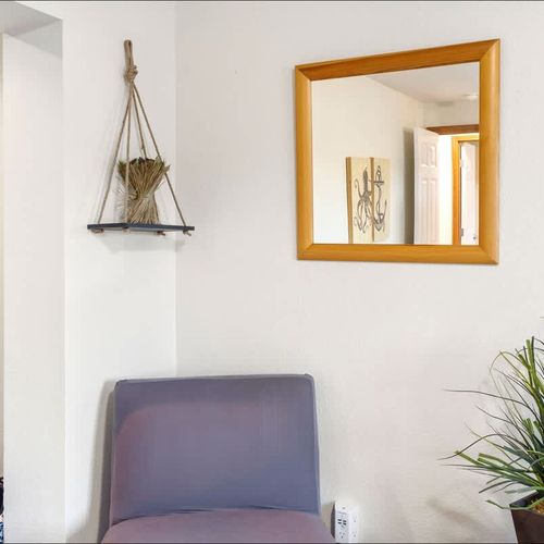 e9f7e04b 7ef9 46 aN2sY homerunner