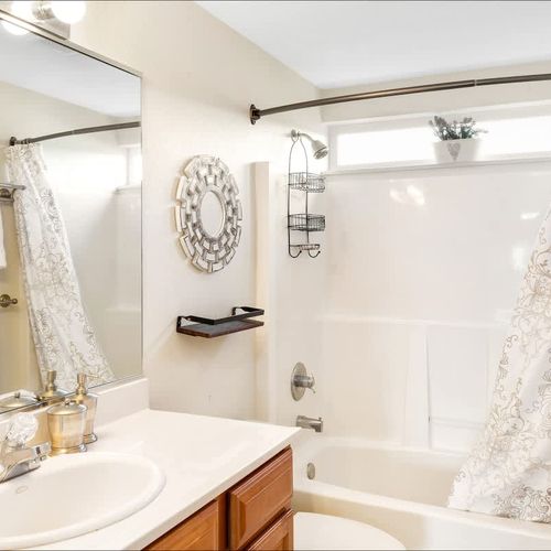 f0c832a6 d58f 42 ukQ7A homerunner