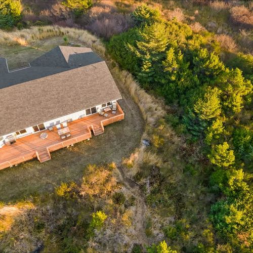 f4c93e7f 05c9 49 T0gQc homerunner