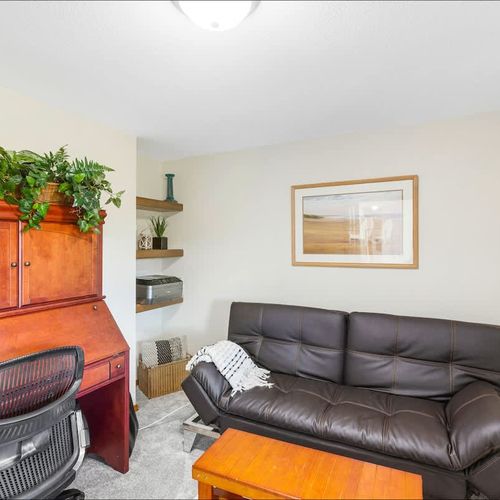 f76e8b2e 28c4 41 sOyIU homerunner