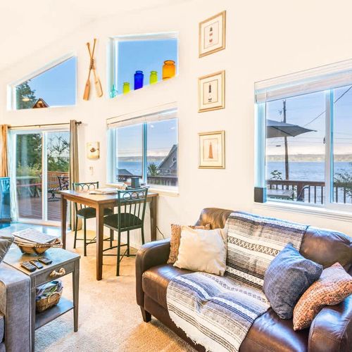 02527b48 6fb8 4c Vq7KQ homerunner