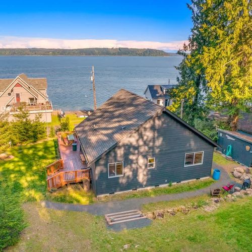 5330d2e3 4343 41 npAJC homerunner