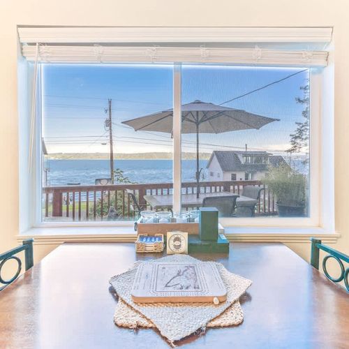 8e106e41 8b08 40 G7U34 homerunner