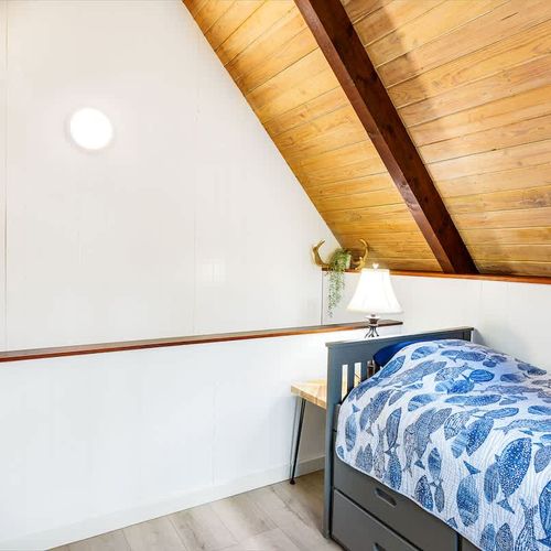 9248b9b2 f659 45 0q8sy homerunner