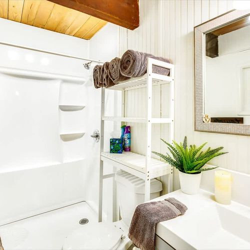 e7060a4f 36f5 4a cfQD homerunner