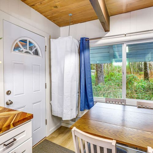 ebc409b5 0272 4a dzqfP homerunner