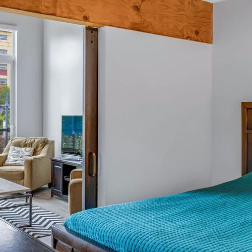 01f23b44 59b0 4b 5HNJj homerunner